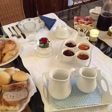 La Terrazza Bed & Breakfast 2*